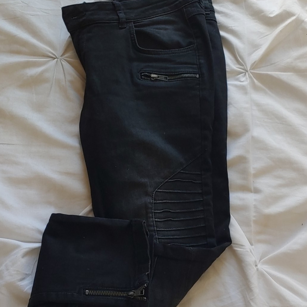 jeans